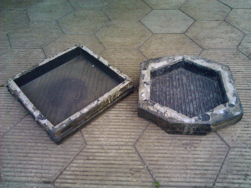 Обустройство: Пластиковая форма для тротуарной плитки своими руками