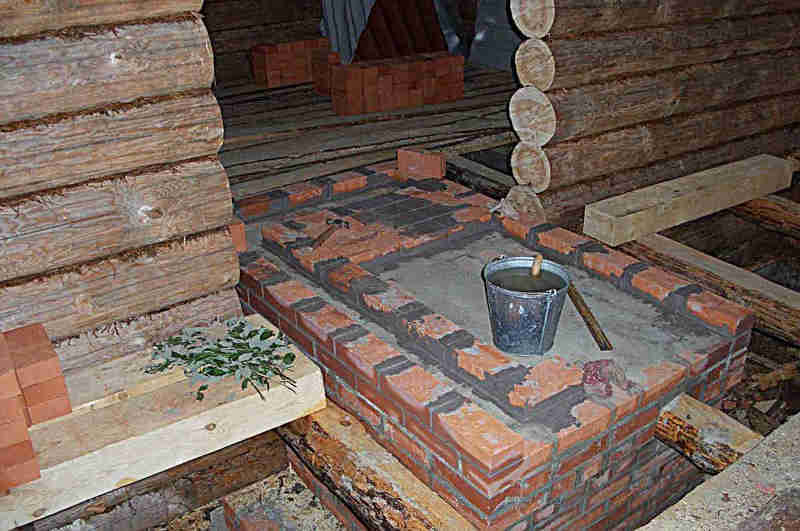Подготовленный фундамент под установку печи в баню