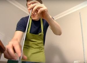 Стеклянный стол своими руками35