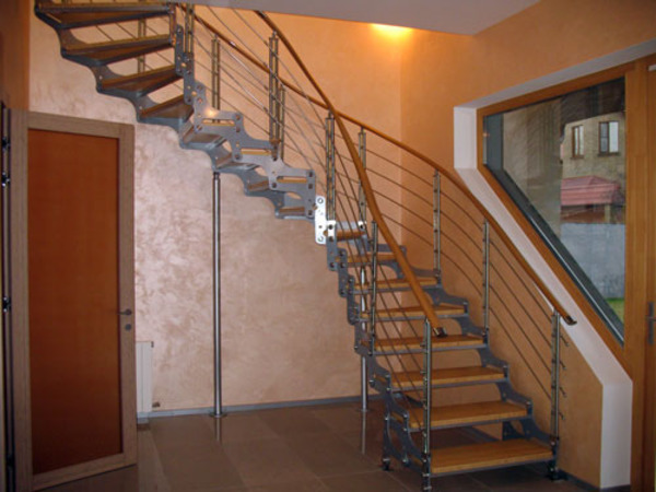 Как сделать лестницу на 2-й этаж
